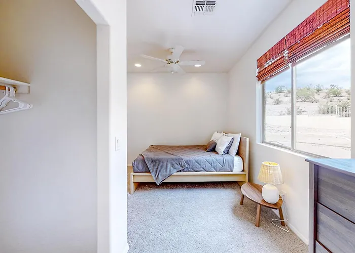 Estrella Sunshine
