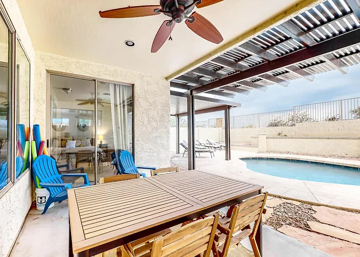 Estrella Sunshine Holiday home Goodyear